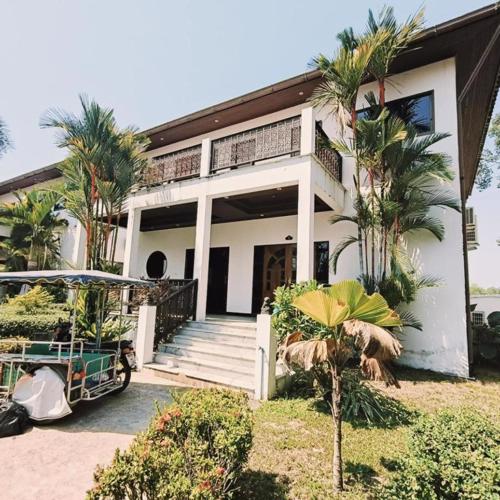 BIG VILLA at CET Resort Padelcenter with Pool and Tennis