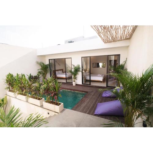 Bikini Top Villa Umalas