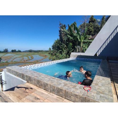 Biroro Ricefield Villa Malino