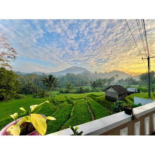 Bisbis House Iseh village