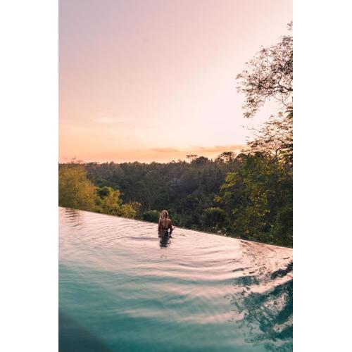 Bisma Eight - CHSE Certified