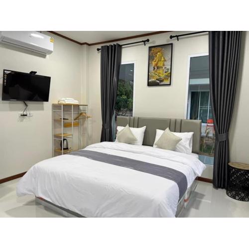 Black and Yellow Hostel