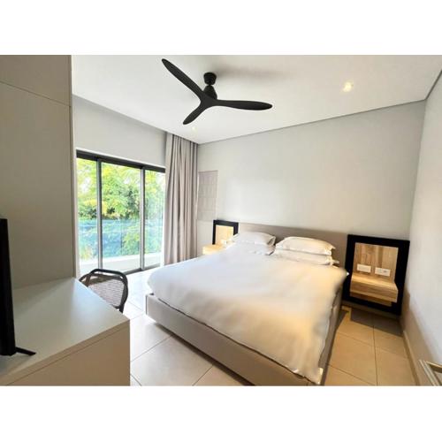 Black Marlin Apartments