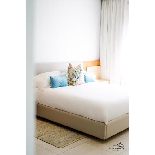 Black Marlin Luxury 2 Bedroom Apartment