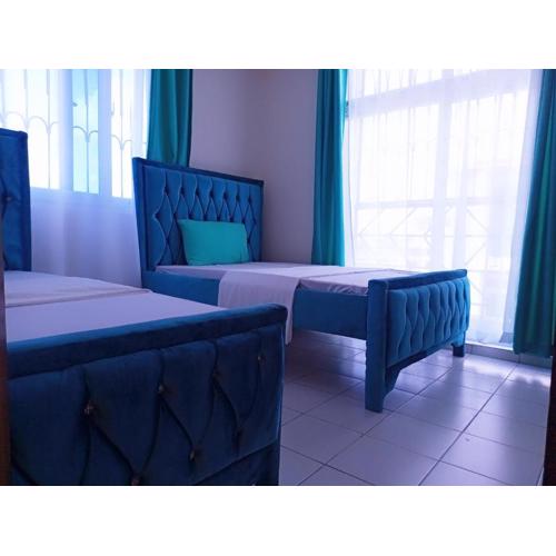 Bliss holiday home with swimming pool