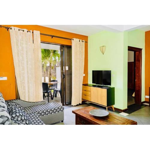 Bliss Retreat Apartment Near Super U