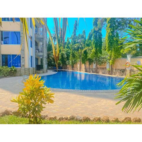 Blissful 2 bedroom beach flat