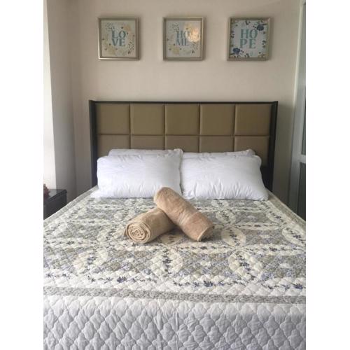 Blissful Hill Tagaytay Condotel with Netflix