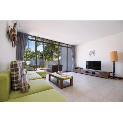 Blissful Living & Tropical Vibes - 3BR Pool Access Villa Argent 9, just 15 min drive from Nai Yang and Nai Thon Beaches