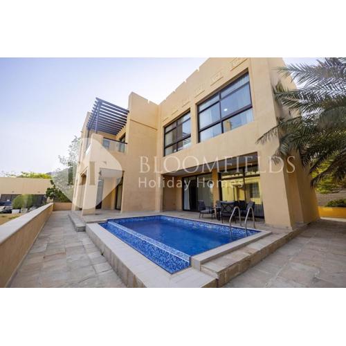 Bloomfields 3Br Villa Mina AlFajer with private pool