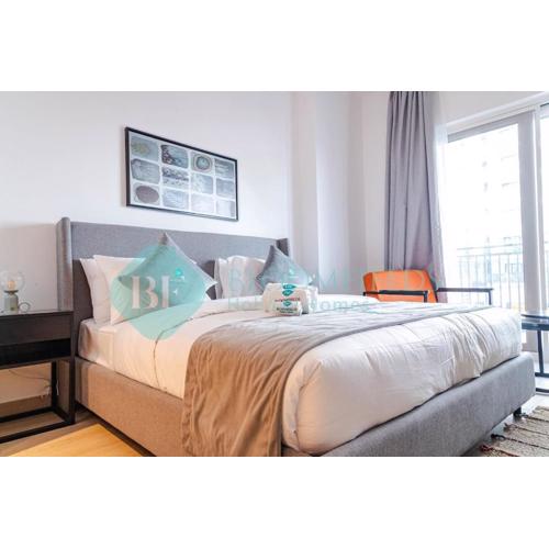 Bloomfields Stylish Stu In Waters Edge Yas Island