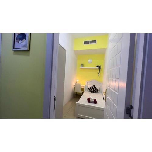 Blooming Partition Room in Tecom Near Internet City Metro