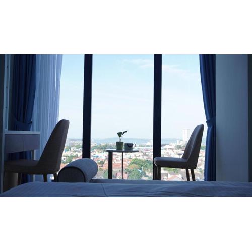 Blue Belle Staycation Pollux Habibie