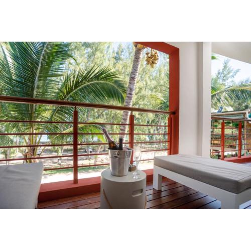 Blue Coral Beachfront Penthouse