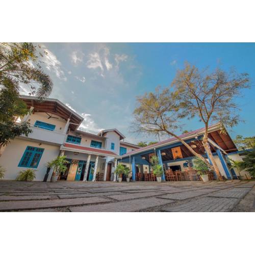 Blue Elephant Boutique Hotel