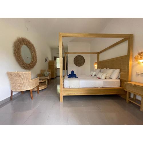 Blue EmOcean Dive Resort