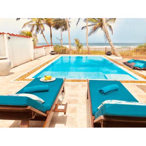 Blue Peacock Beach House