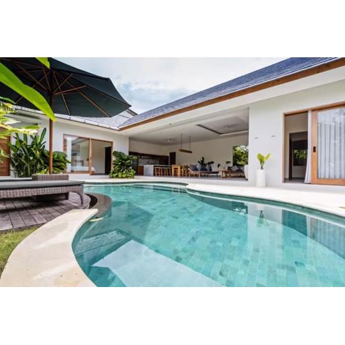 Bluemoon Villas Bingin