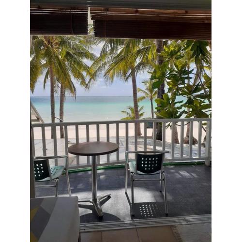 Bluewaves Beach House