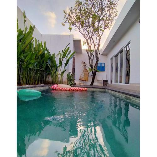 Bluna Villa seminyak