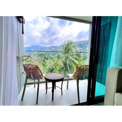 BnB Homes Modern Sea Breeze apartment with 6 Swimming Pools & Restaurants