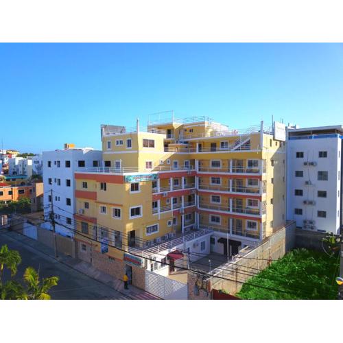 BNB Tropical Island Aparthotel, Corales del Sur - Parque del Este - Aeropuerto in Santo Domingo Este