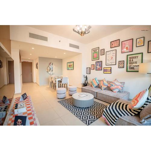 Bnbeyond's Artistic Luxe Retreat with Burj Views