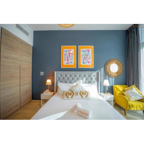 Bnbeyond's Sheek Studio at Studio One tower