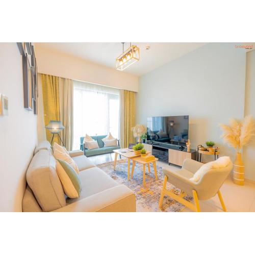 Bnbeyond's Sky-High Luxe with Above and Beyond Views