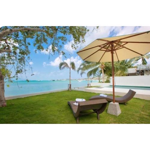 BOARDROOM BEACHFRONT RESiDENCE