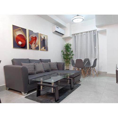 Boca del Mar III, apartamento 411
