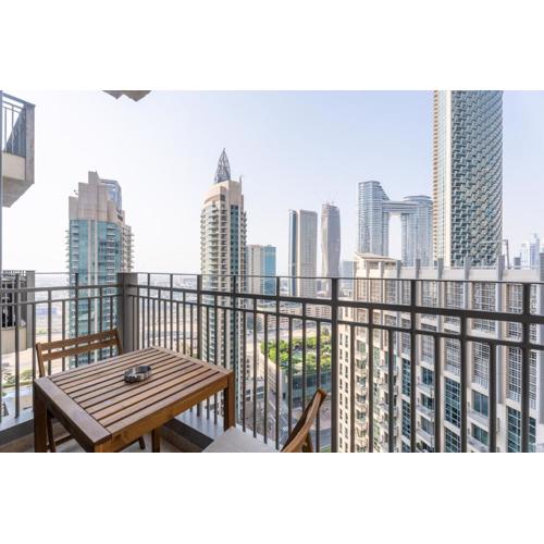 Boema Apartments - Terrace with Stunning Burj View