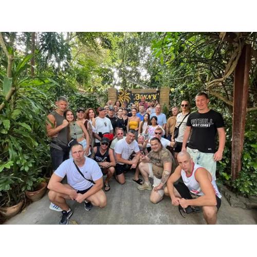 Bonny Hotel 4 Floors No Elevator