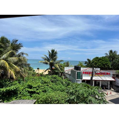 Boomerang Una With Free Scooter Bike