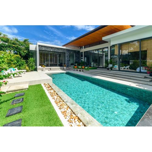 Botanica Modern Loft by RESAVA