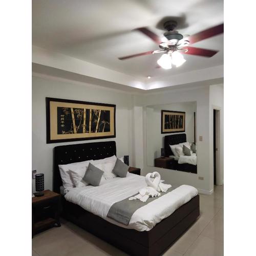 Bourbon St Apts Condo 16