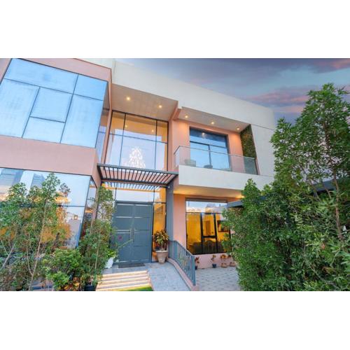 Boutique-Trade Center