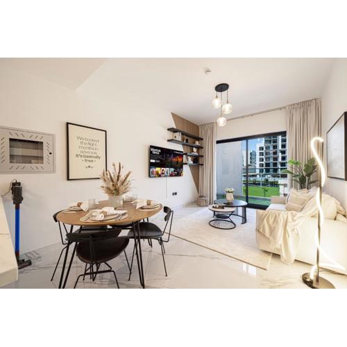 Brand New 1BR with Pool, Sauna & Gym