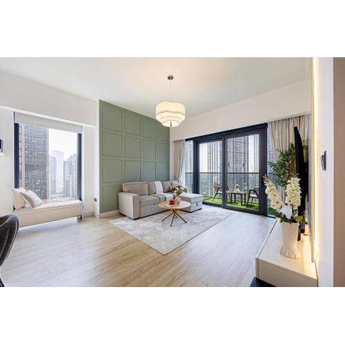 Brand new 2BR in Downtown 5 min walk to Burj Khalifa