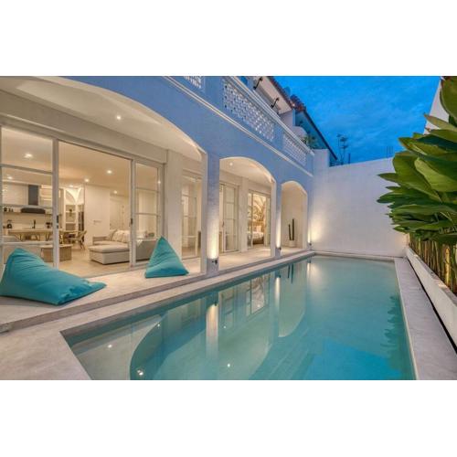 Brand New 4BR Colonial Retreat in Berawa, Canggu