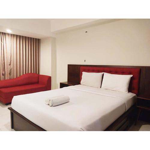 Brand New and Homey Studio at Mataram City Apartment By Travelio