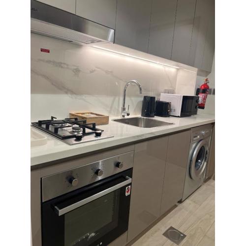 Brand New Studio Near Burj khalifa & Dubai Mall