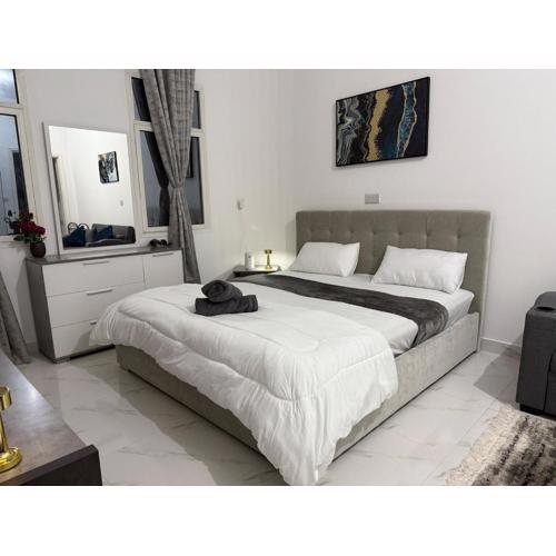 Brand new Stylish Studio Near to Yas & Airport