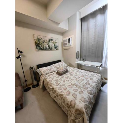 Brand New Urban view Studio at Congressional Ave CTC Tower 2