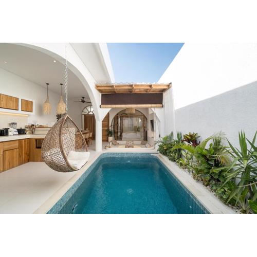 Brand New Villa 2BR with Private Pool near Seminyak by BaliSuperHost