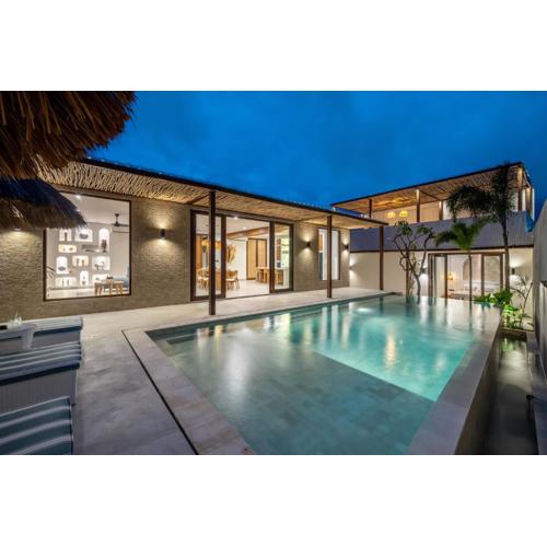 BRAND NEW Villa Orion Mediterranean Style Air-Con Living