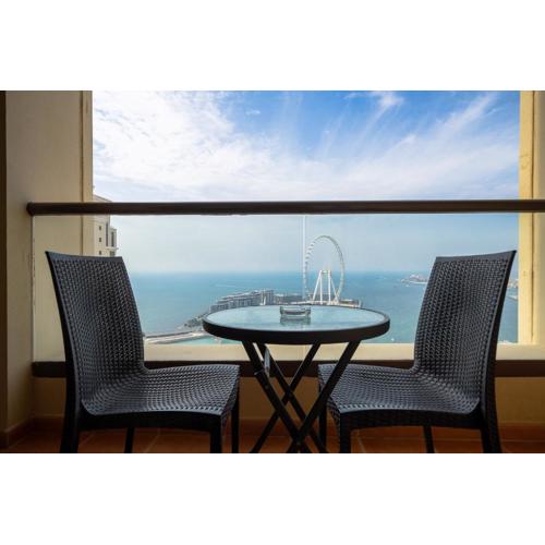 Breathtaking Full Sea View Apartment