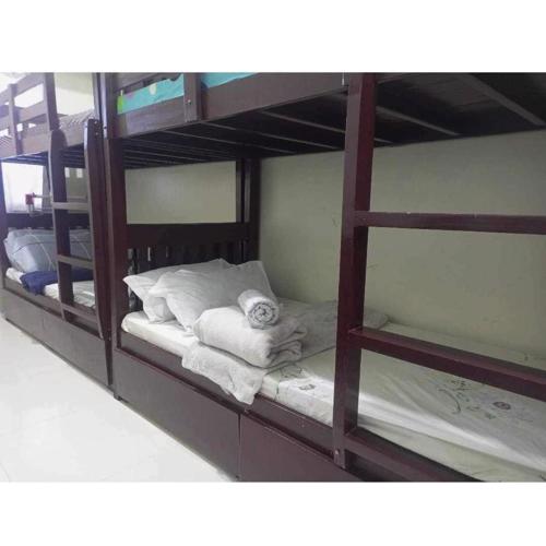 Brenthill Condo Quartz Unit