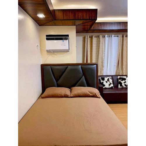 Bria Flats Condominium Azure