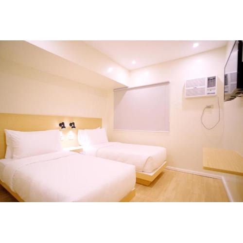 Bridge Hotel Express